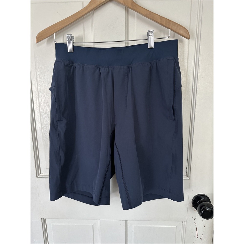 Lululemon‎ Men's THE Lined Short 9" Navy Blue Size Medium Gym Shorts Workout